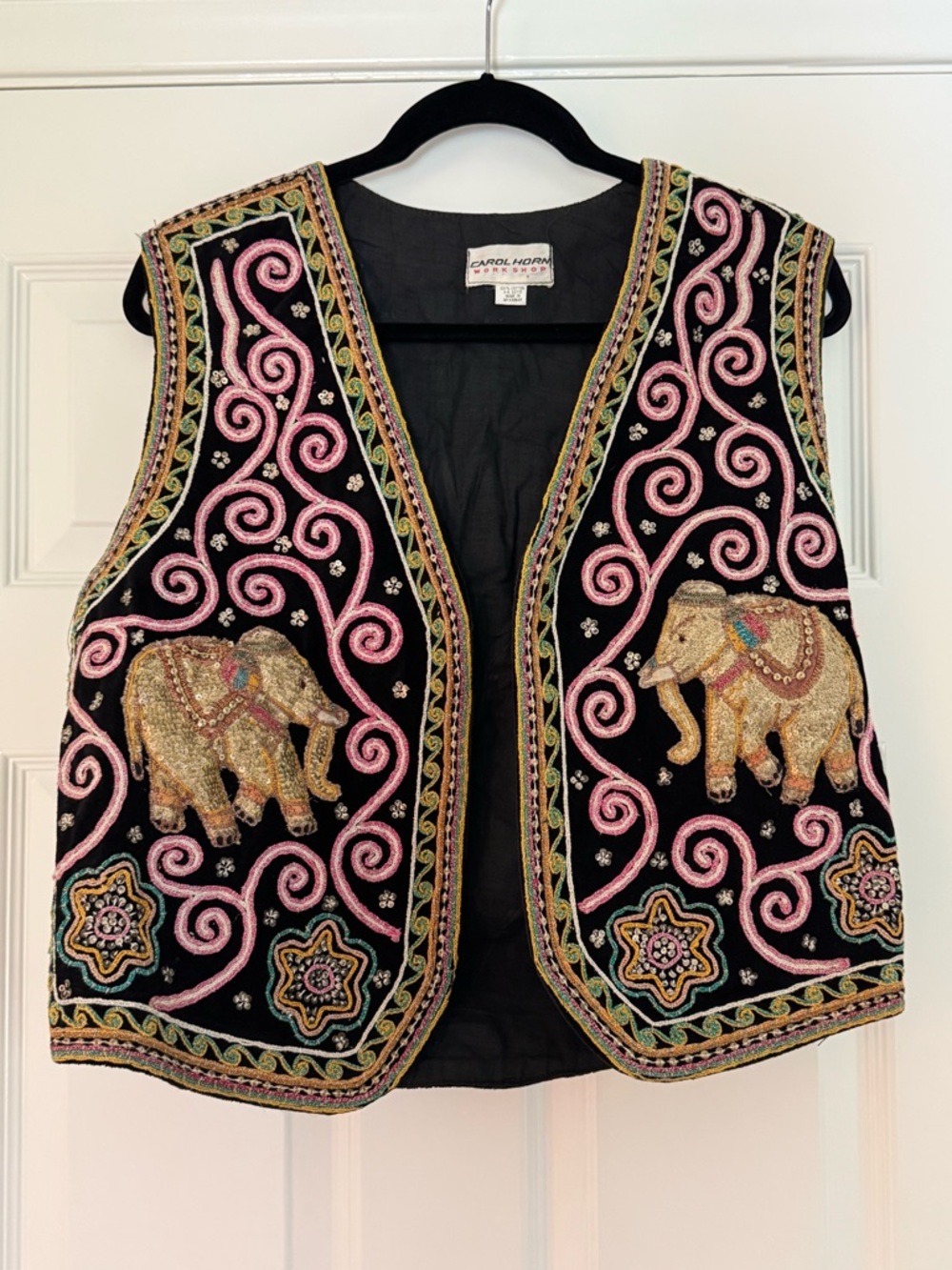 Vintage Carol Horn elephant embellished embroidered velvet vest